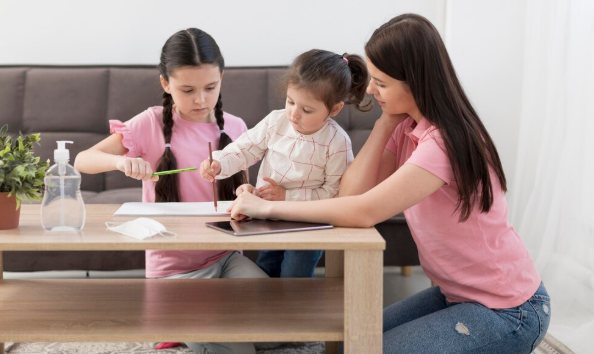 How to Integrate a New Maid into a Family with Young Children